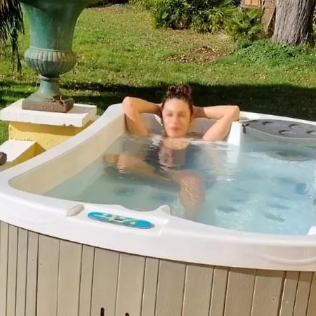 Chateau De Larunque, 15 P, Piscine Jacuzzi Tennis - Plages 30 Mn *