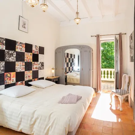 Chateau De Larunque, 15 P, Piscine Tennis - Plages 30 Mn Saint-Laurent-de-Gosse