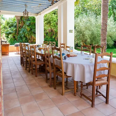 בית נופש Chateau De Larunque, 15 P, Piscine Tennis - Plages 30 Mn *