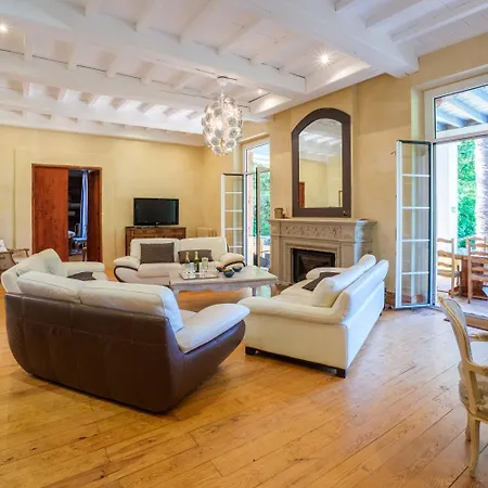 Chateau De Larunque, 15 P, Piscine Tennis - Plages 30 Mn בית נופש Saint-Laurent-de-Gosse